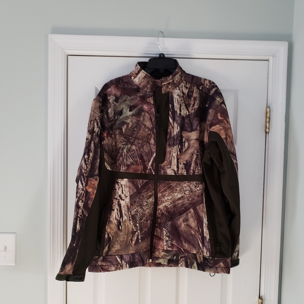 Men's lodge outfitters